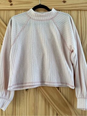 NWT Lush Long Sleeve Small